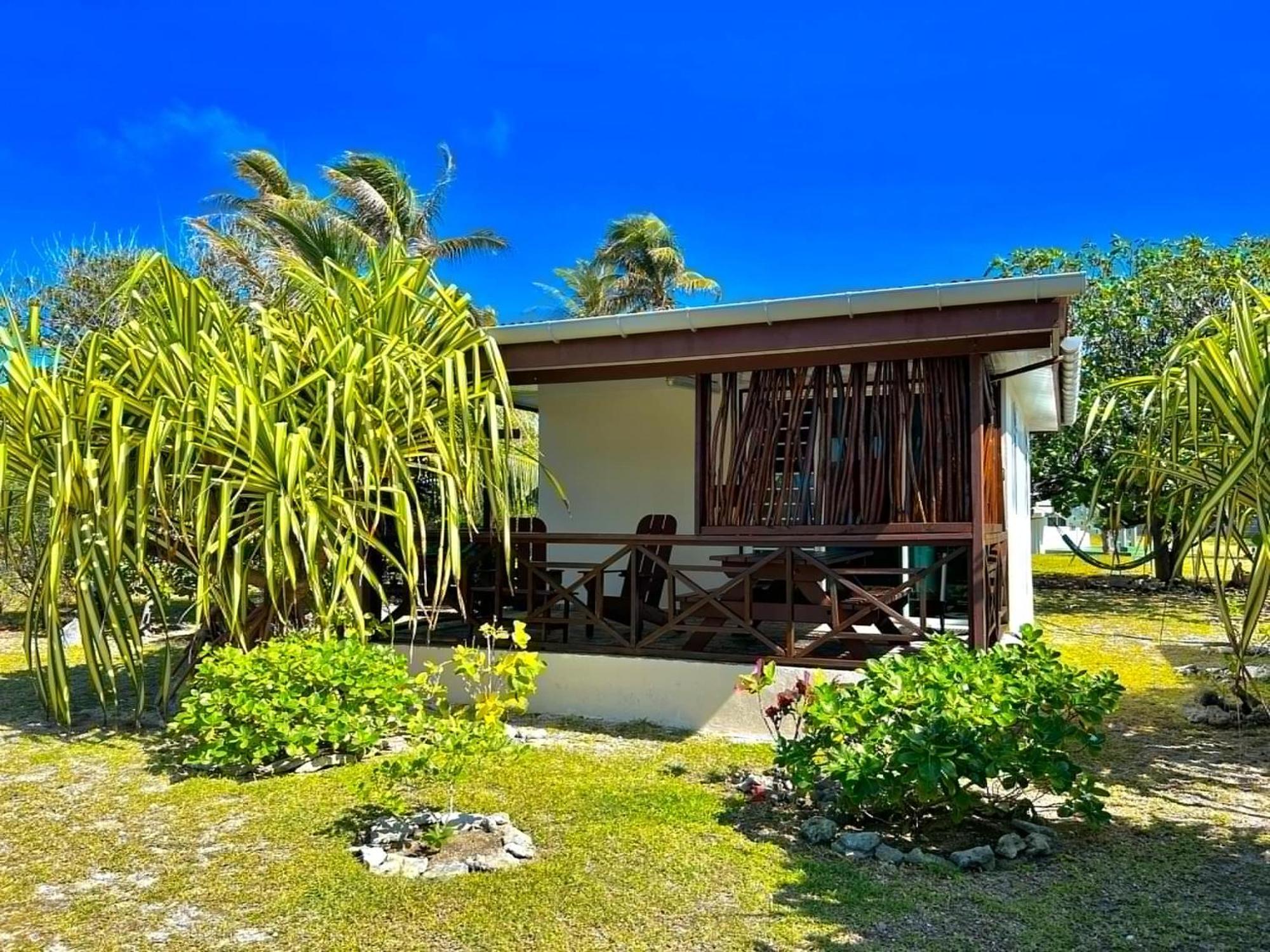 Chez Tamatuamai Hotel Avatoru Bagian luar foto