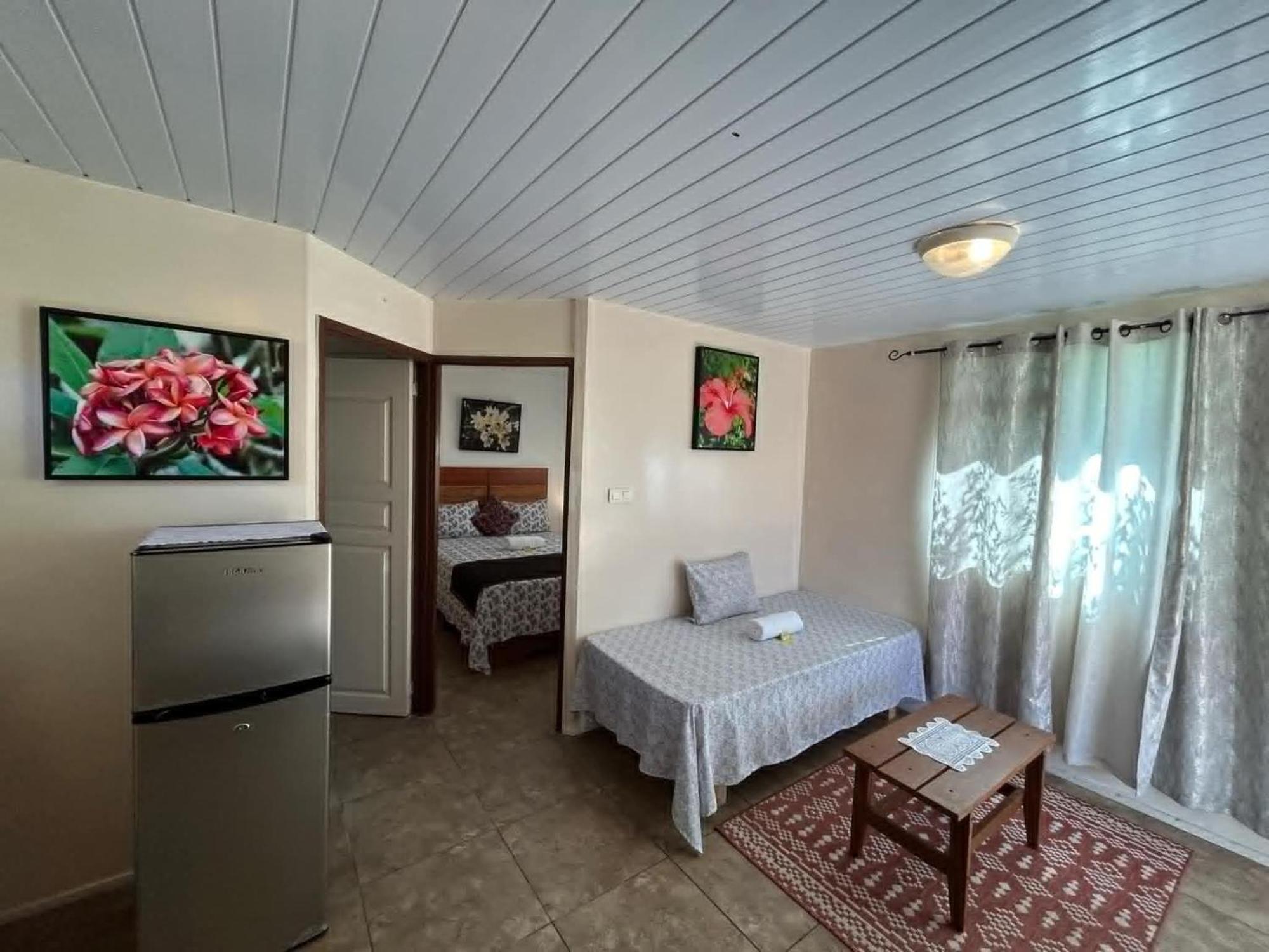 Chez Tamatuamai Hotel Avatoru Bagian luar foto