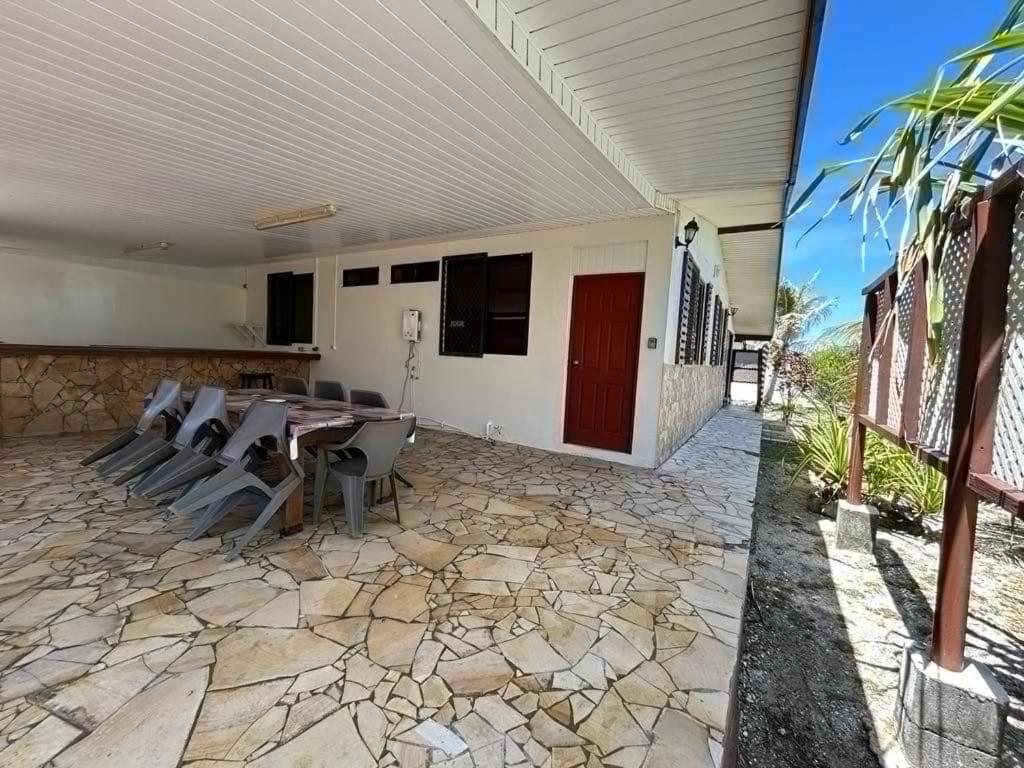Chez Tamatuamai Hotel Avatoru Bagian luar foto
