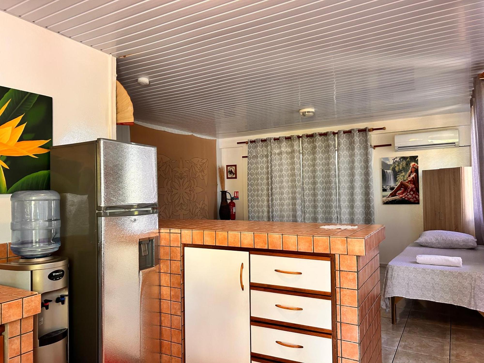 Chez Tamatuamai Hotel Avatoru Bagian luar foto